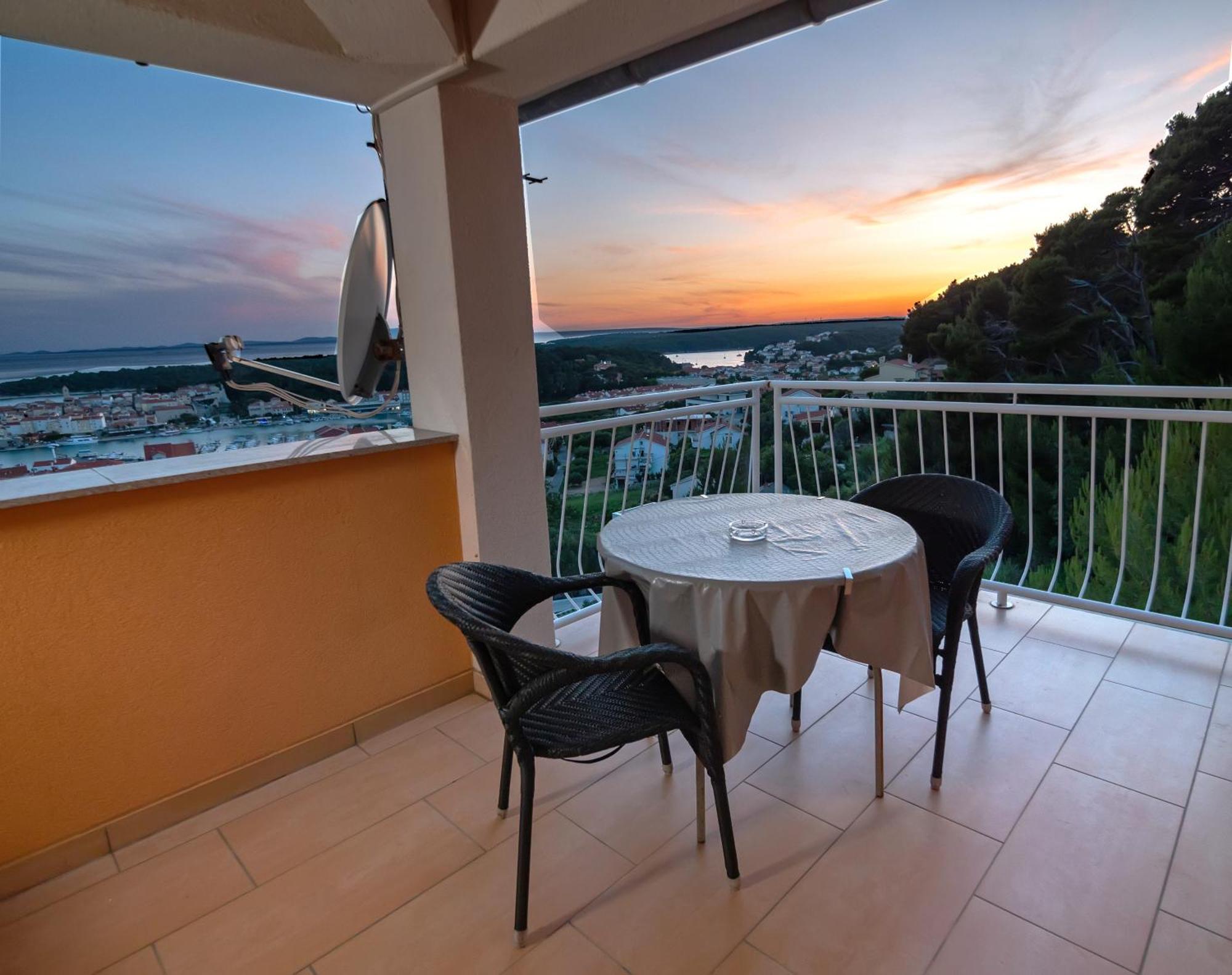 Ferienwohnung Panoramic View Palit Exterior foto